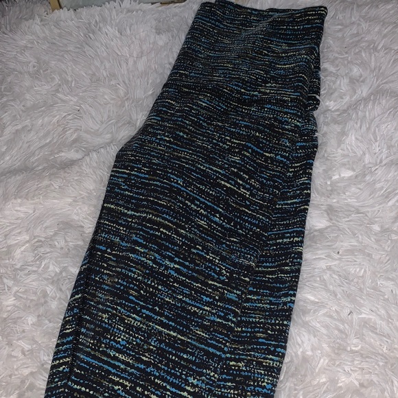 lululemon athletica Pants - Lulu lemon midi length leggings beautiful green